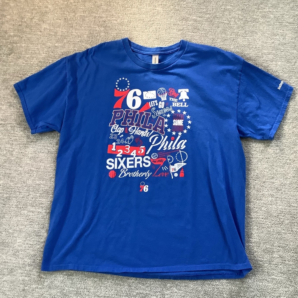 Gildan Philadelphia Sixers Royal Blue Heavy Cotton Tee Sz. XL